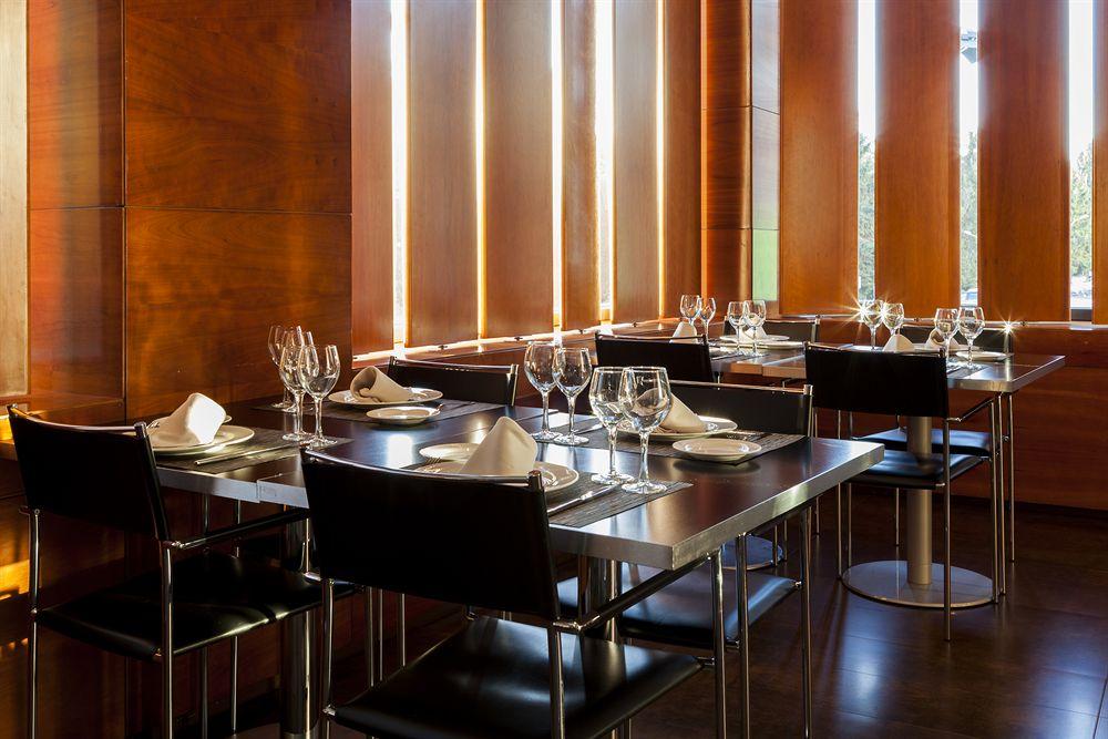 Ac Hotel Ponferrada By Marriott Exteriér fotografie