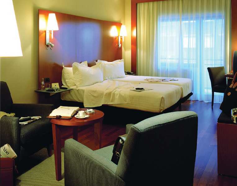 Ac Hotel Ponferrada By Marriott Pokoj fotografie